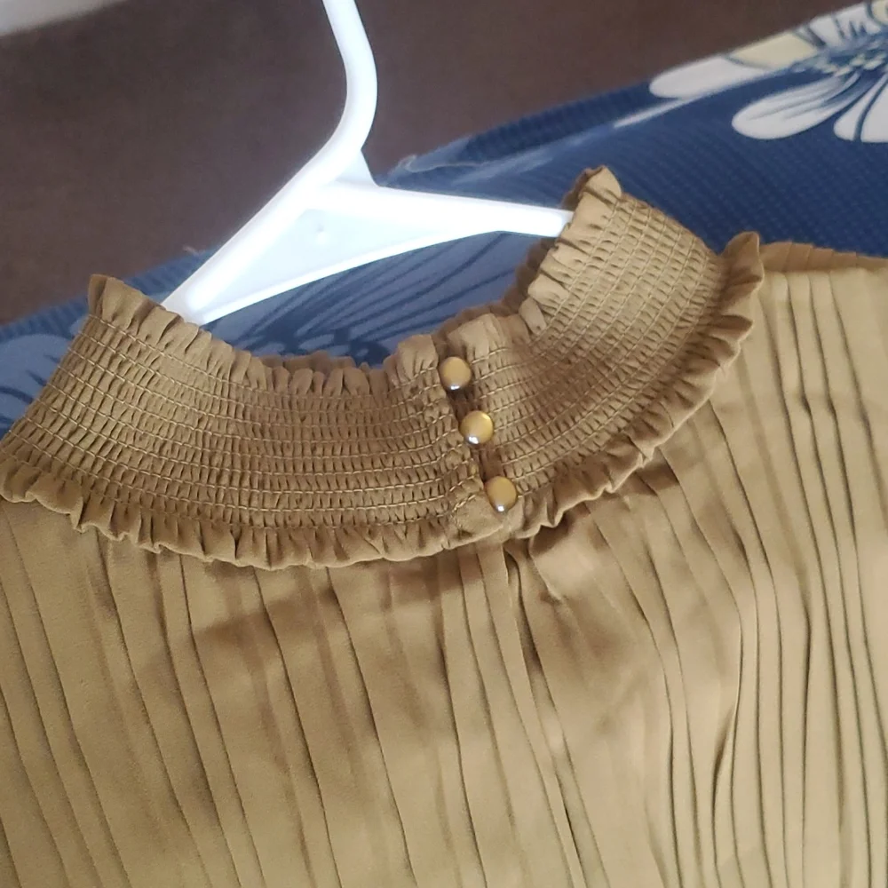 Dress - Picture 10 of 16